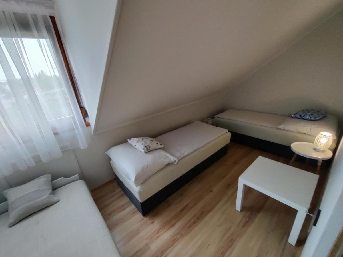 Bertalan Apartman วอนยาร์ควาเชกี ภายนอก รูปภาพ